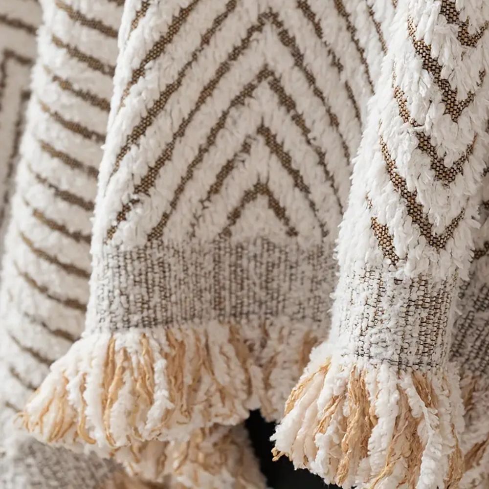 CozyGuard - Protective Herringbone Sofa Cover with Fringe Detail